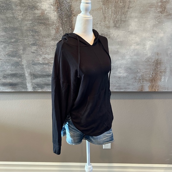 Women’s BKE Core Hoodie - Picture 2 of 7